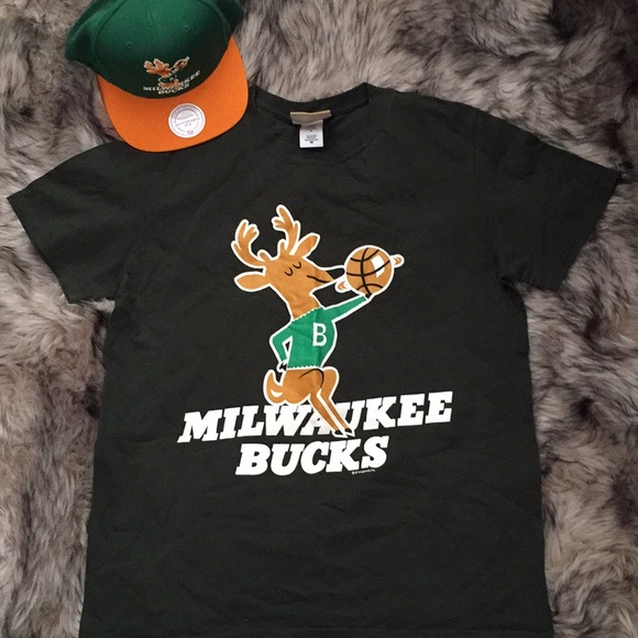 Mitchell & Ness Other - Hat & Tshirt